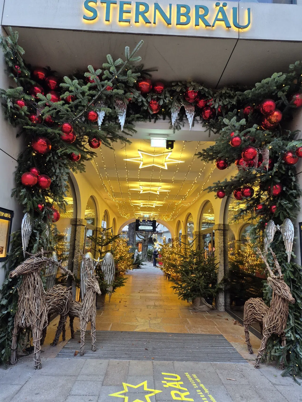 Salzburg's Christkindlmarkt After the Day-Trippers Leave