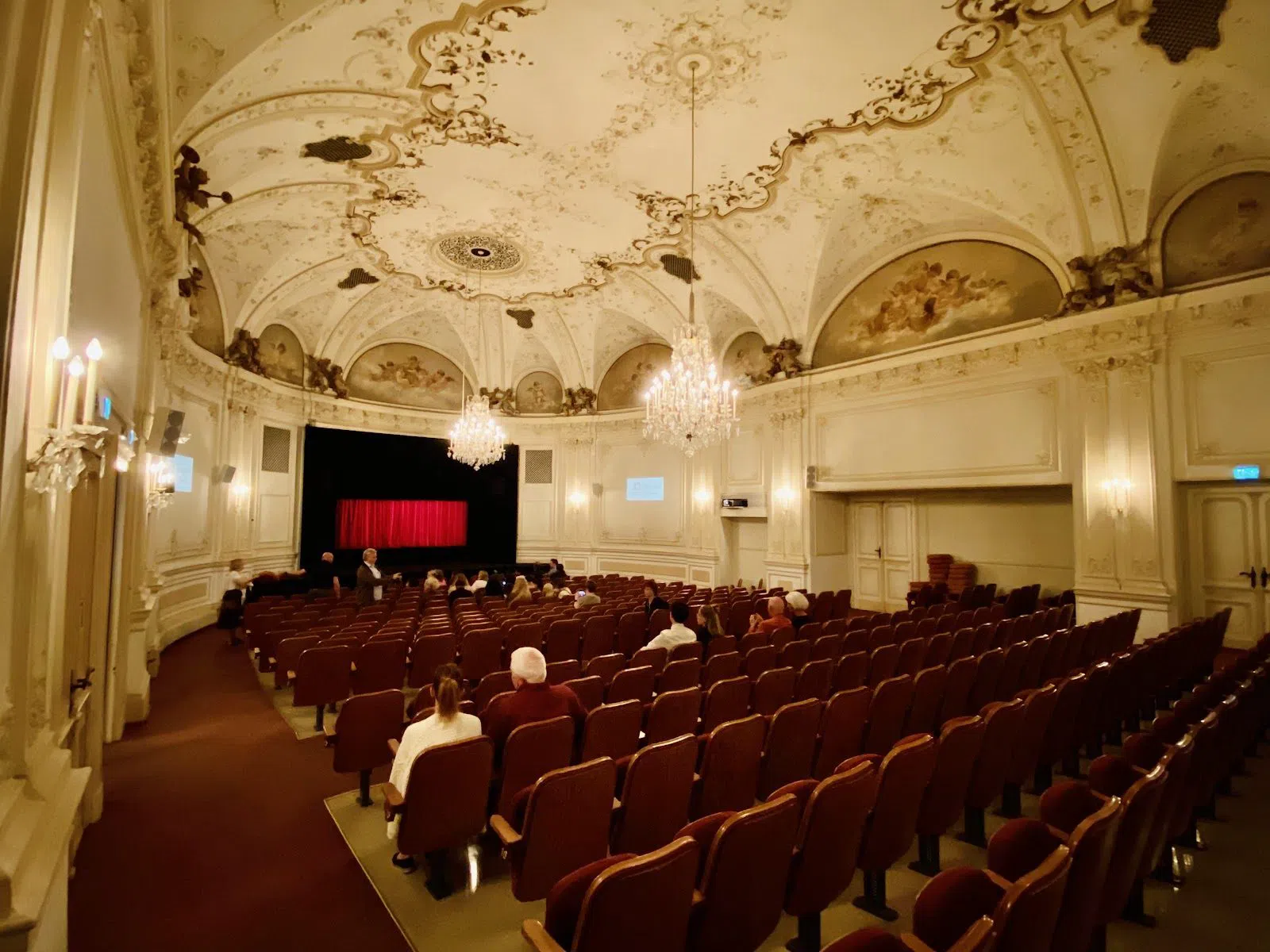 Salzburger Marionettentheater, Salzburg
