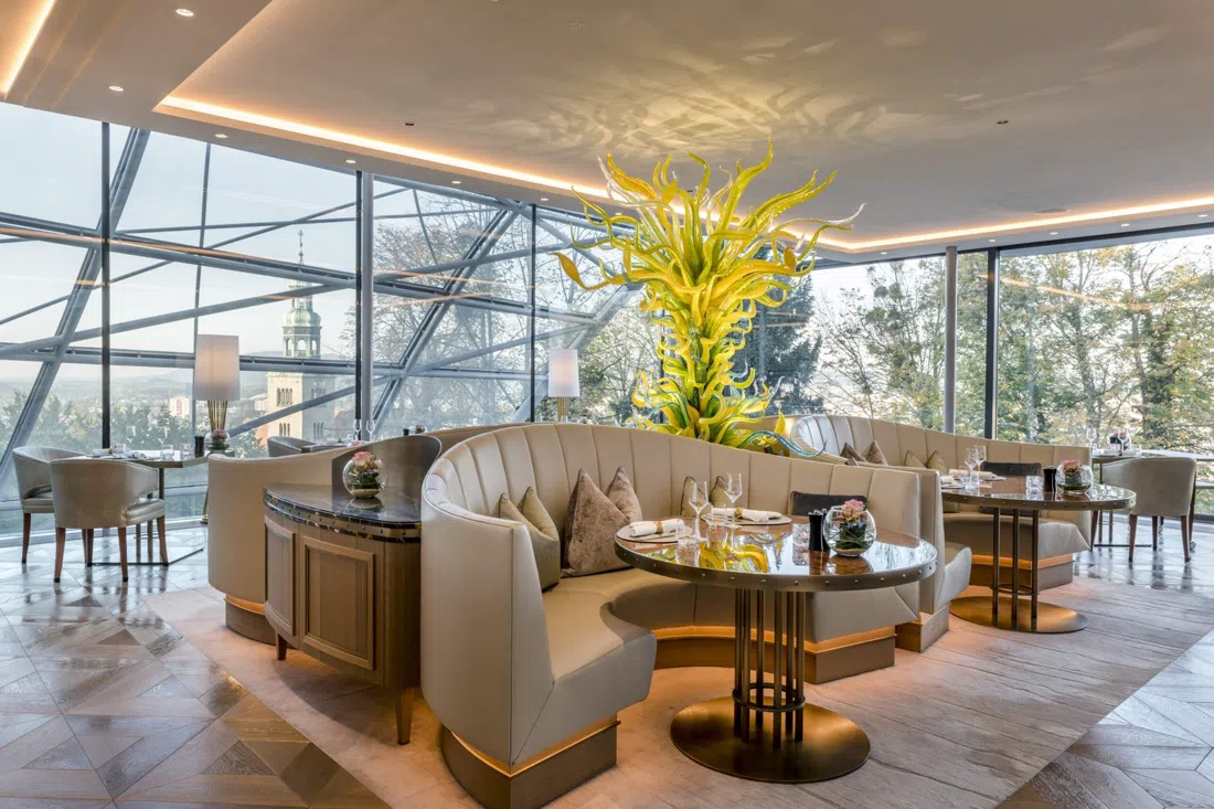Hotel Schloss Mönchstein – The Glass Garden,萨尔茨堡
